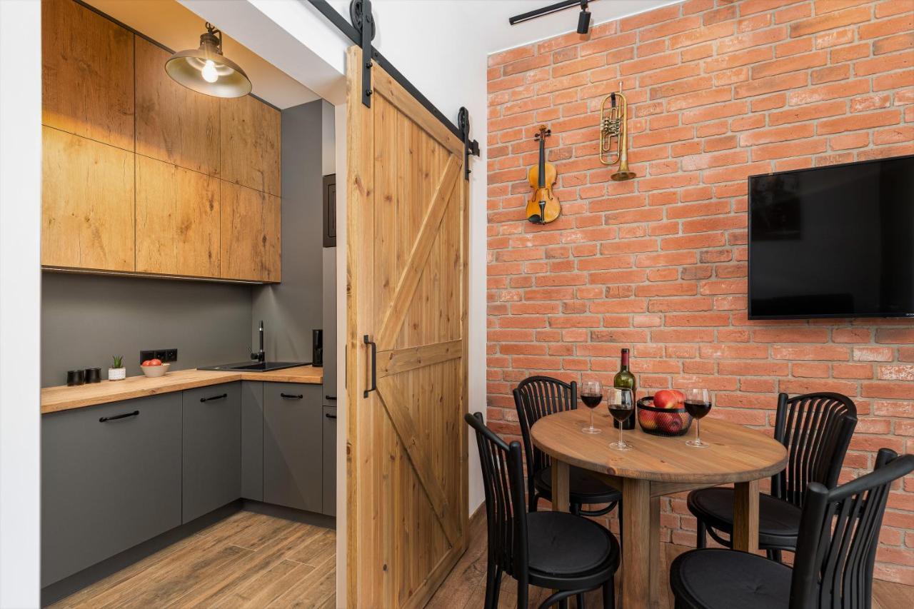 Jazz Station Apartment GO Cracovia Esterno foto