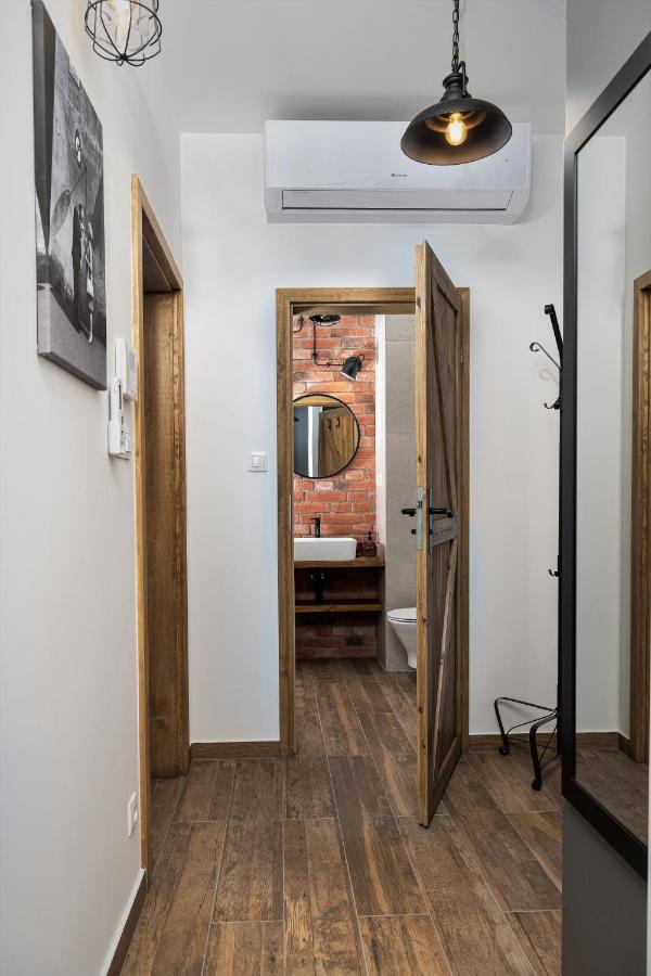 Jazz Station Apartment GO Cracovia Esterno foto
